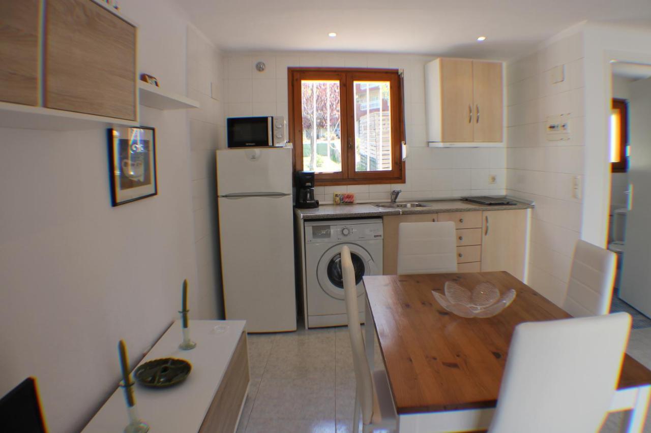 Agi Port De Rosas Apartment Екстериор снимка