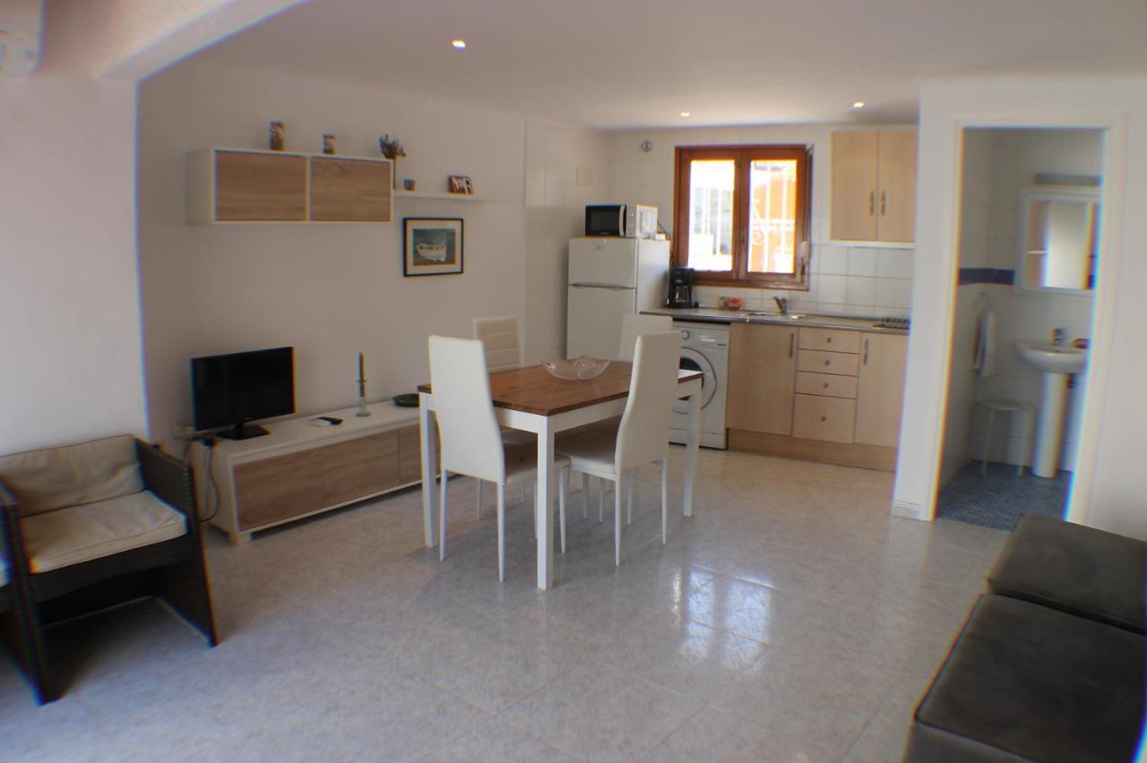 Agi Port De Rosas Apartment Екстериор снимка