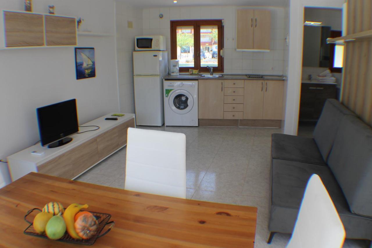 Agi Port De Rosas Apartment Екстериор снимка